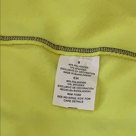 Athletic pullover - Picture 7 of 7